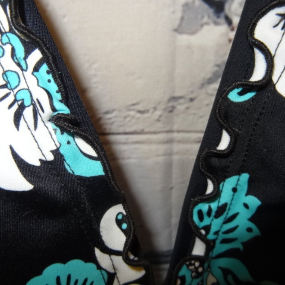 Jamaica Bay Black, White & Teal Tankini Swim Top - Picture 3 of 8